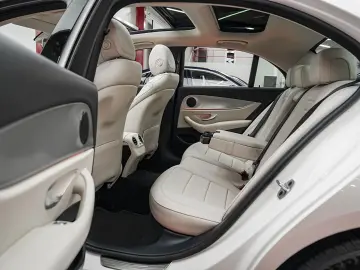 Mercedes-Benz E Gen-W213-2016