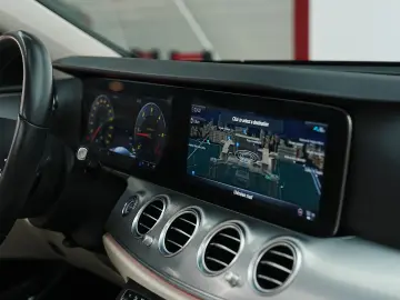 Mercedes-Benz E Gen-W213-2016