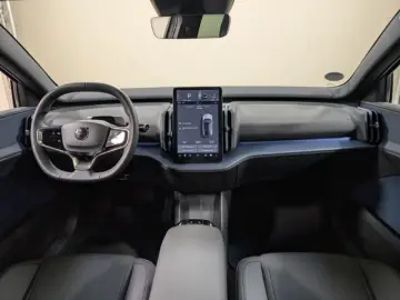 VOLVO EX30 Twin Motor Performance Plus LED NAVI