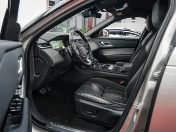 Land-Rover Range-Rover-Velar