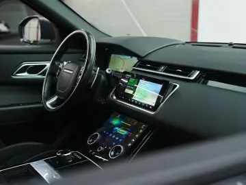 Land-Rover Range-Rover-Velar