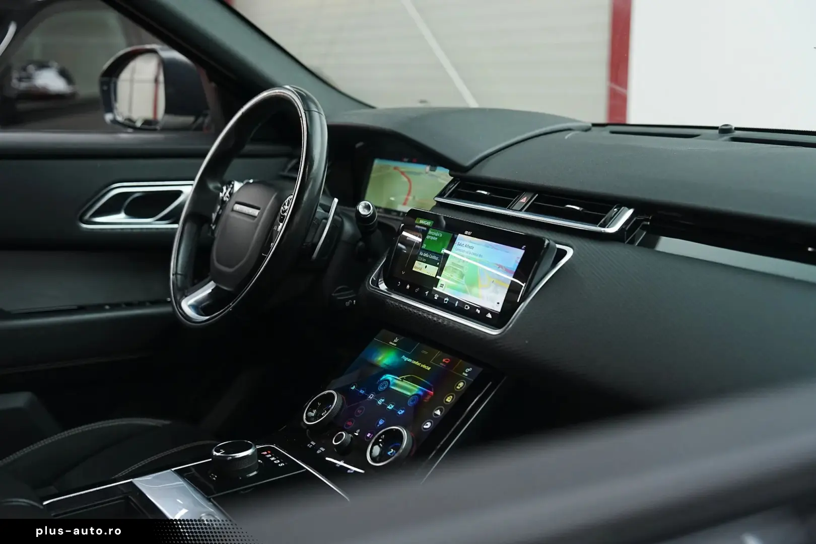 Land-Rover Range-Rover-Velar