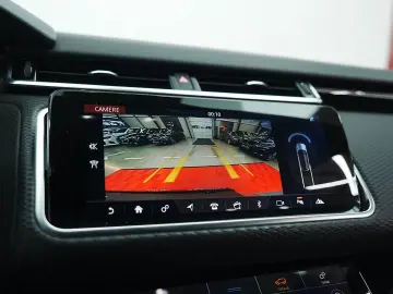 Land-Rover Range-Rover-Velar