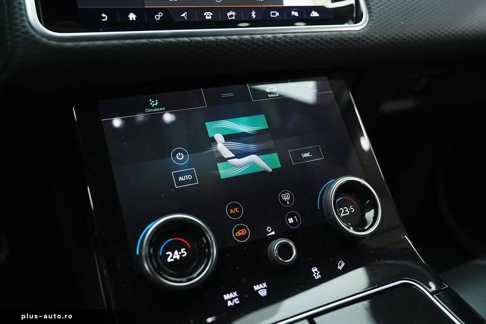 Land-Rover Range-Rover-Velar