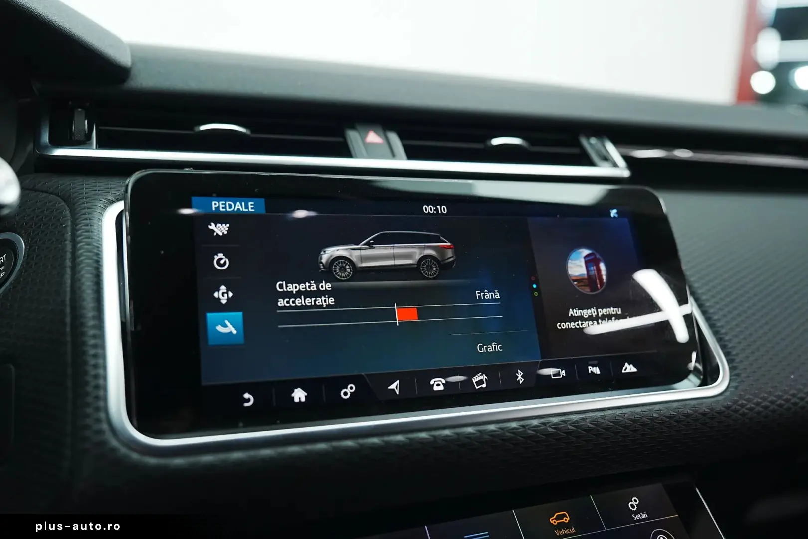 Land-Rover Range-Rover-Velar