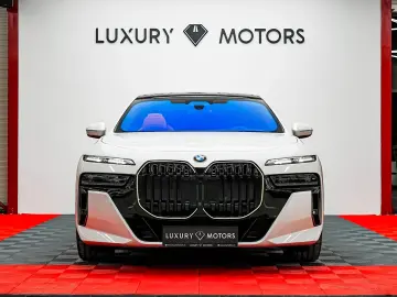 Bmw Seria-7 Gen-G70-2022