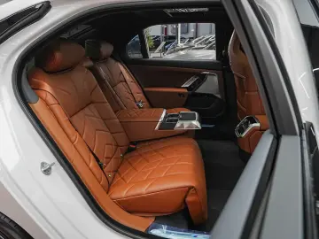 Bmw Seria-7 Gen-G70-2022