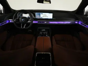 Bmw Seria-7 Gen-G70-2022