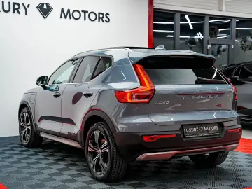 Volvo Xc-40