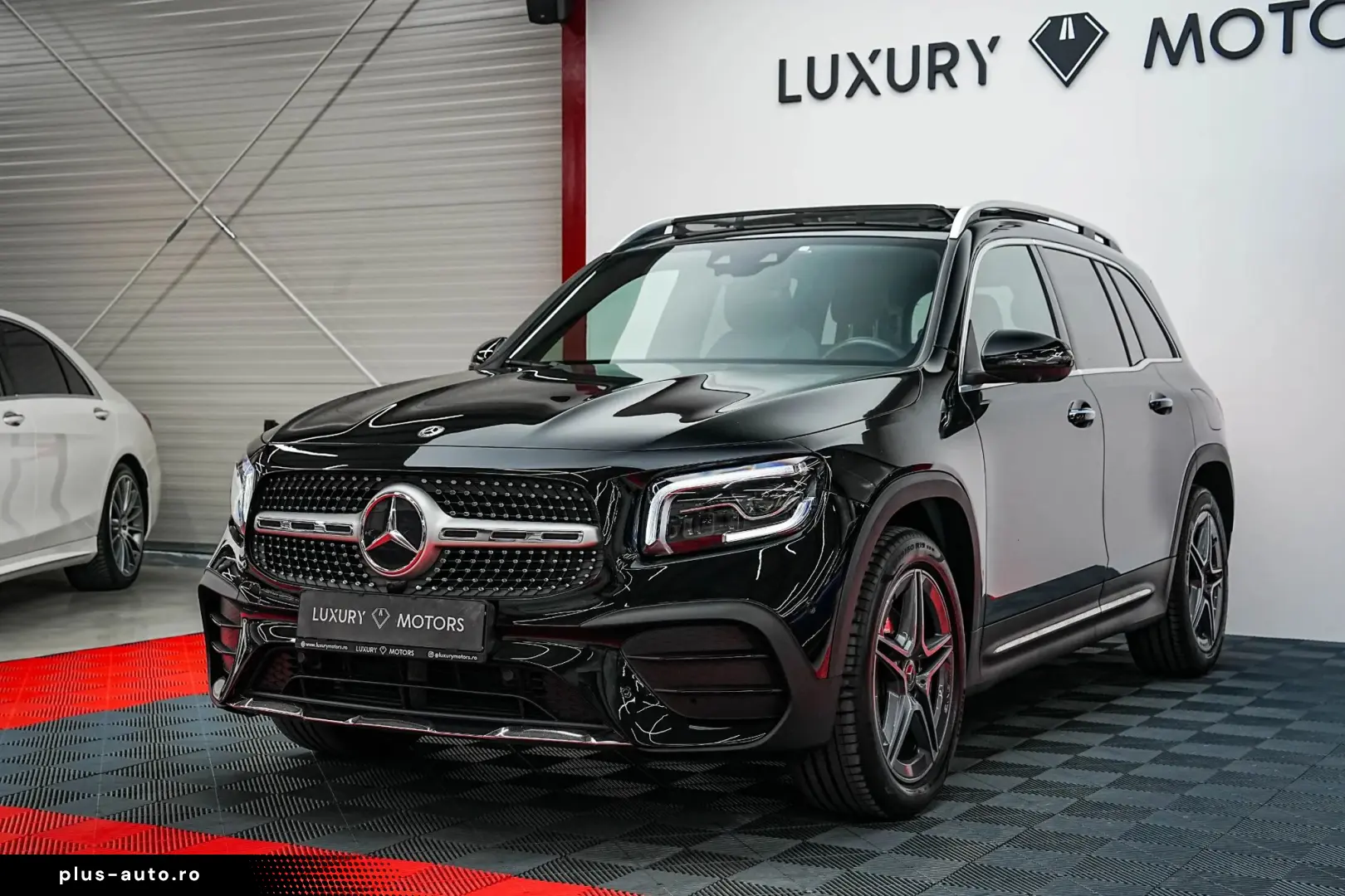 Mercedes-Benz Glb