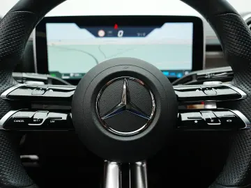 Mercedes-Benz C Gen-W206-2021