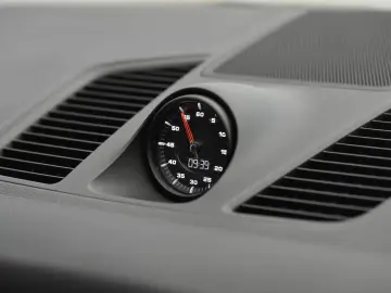 Porsche Cayenne E-Hybrid Platinum Edition