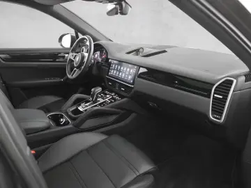 Porsche Cayenne E-Hybrid Platinum Edition