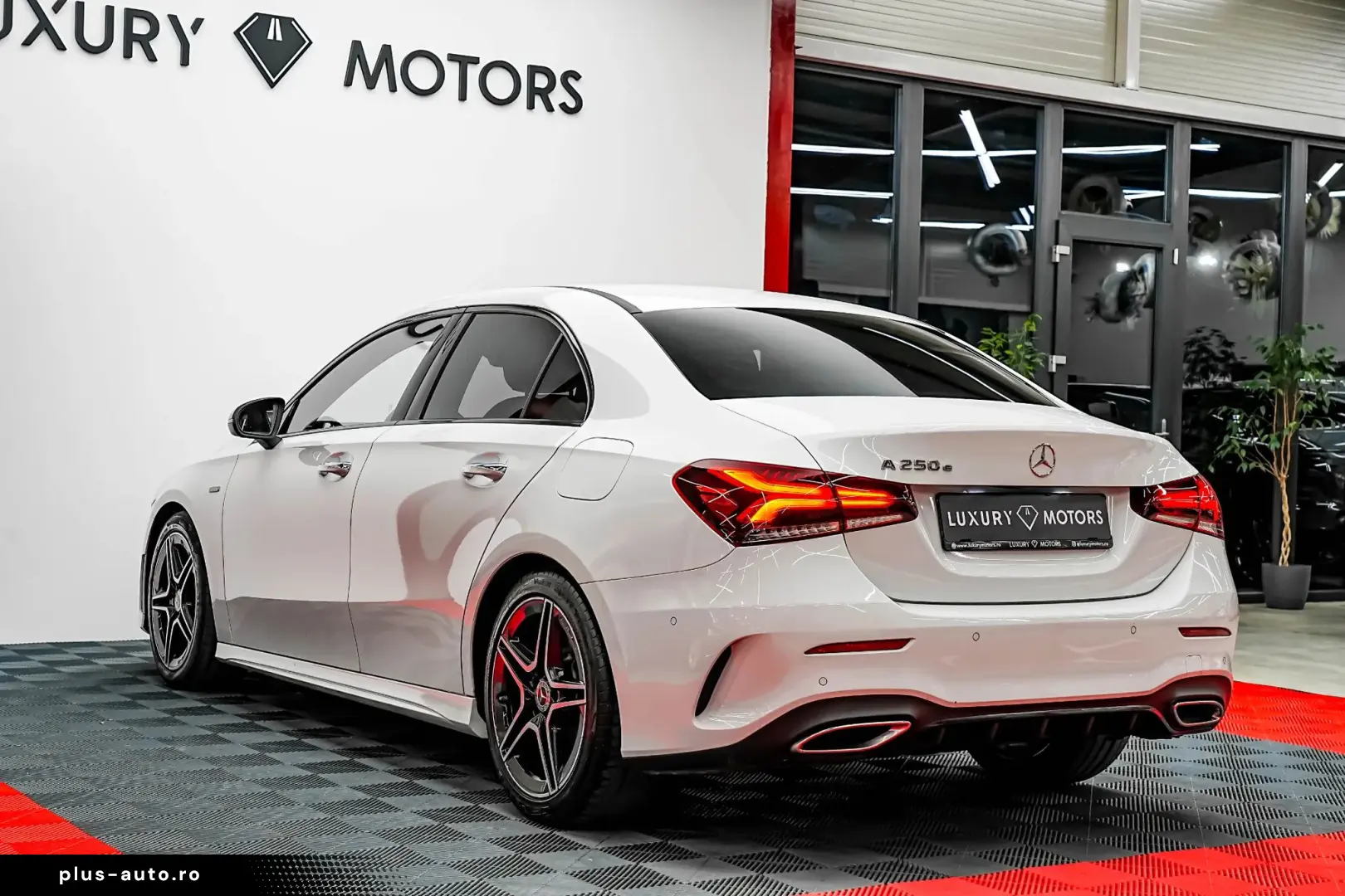 Mercedes-Benz A-250