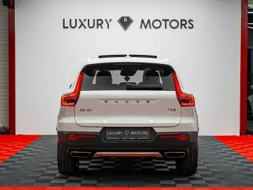 Volvo Xc-40
