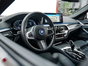 Bmw Seria-5 Gen-G30-G31-2017