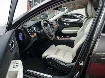 Volvo Xc-60 Gen-Ii-2017