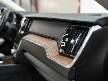 Volvo Xc-60 Gen-Ii-2017