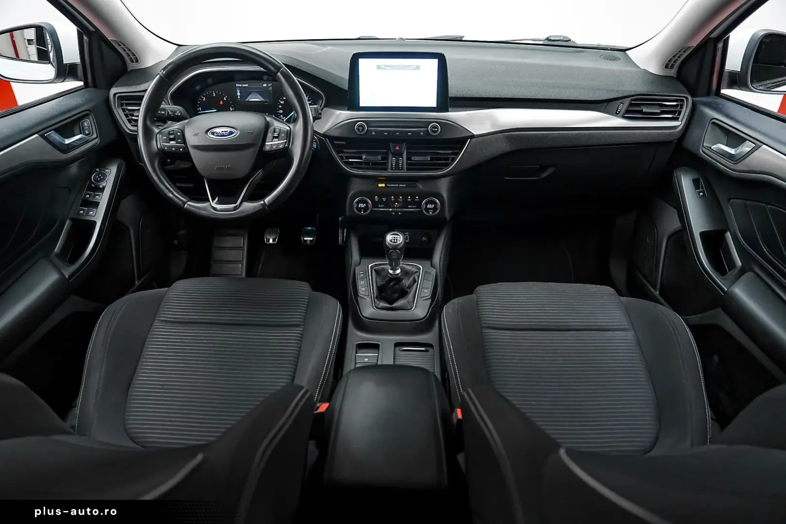 Ford Focus Gen-Iv-2018