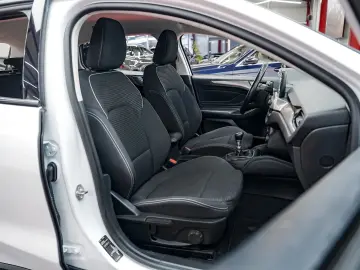 Ford Focus Gen-Iv-2018