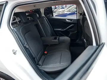 Ford Focus Gen-Iv-2018