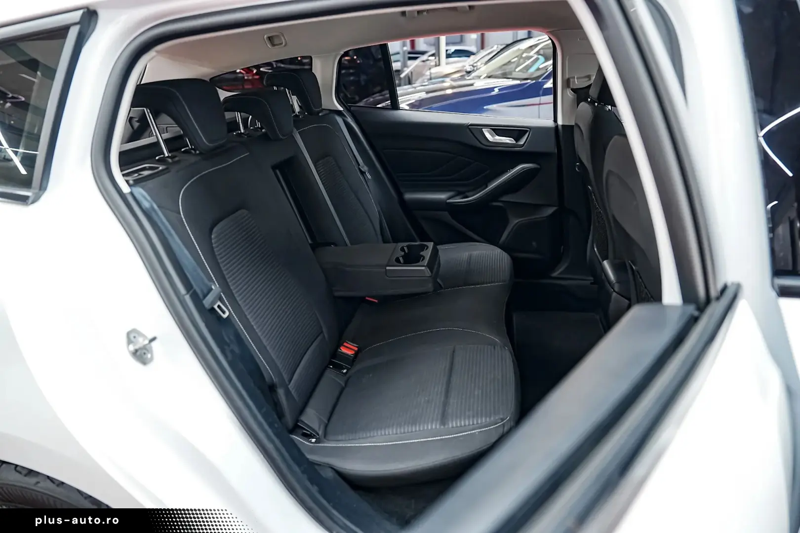 Ford Focus Gen-Iv-2018