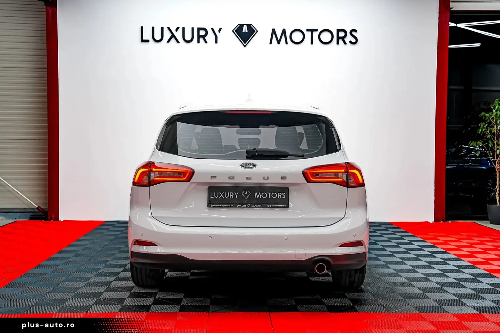 Ford Focus Gen-Iv-2018