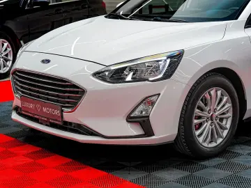Ford Focus Gen-Iv-2018