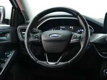 Ford Focus Gen-Iv-2018