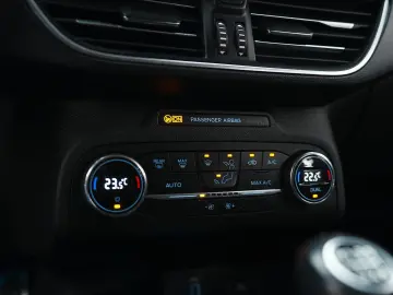 Ford Focus Gen-Iv-2018