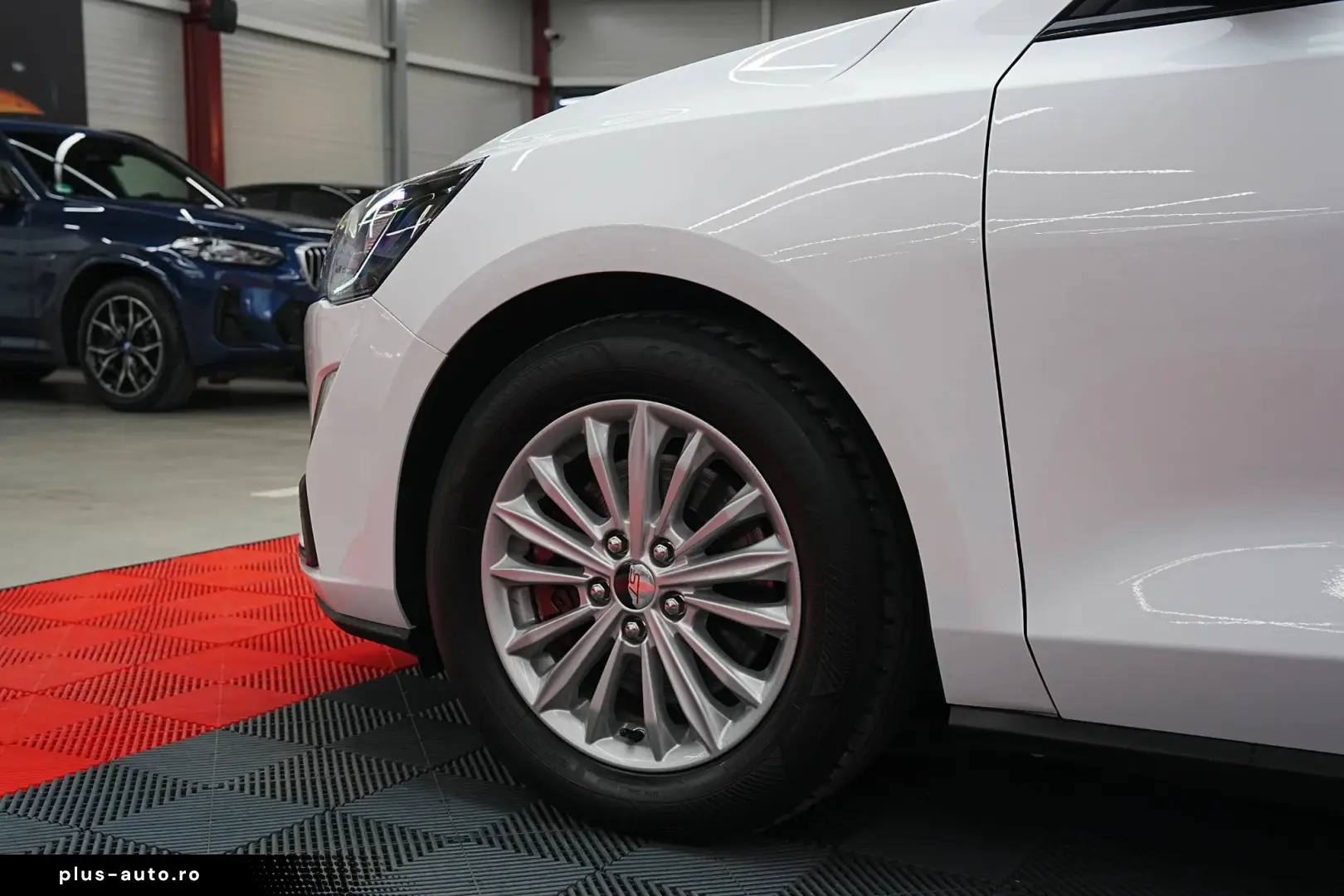 Ford Focus Gen-Iv-2018