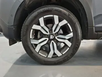 DACIA DUSTER 1.3 TCe 150CP Prestige 4WD