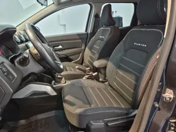 DACIA DUSTER 1.3 TCe 150CP Prestige 4WD