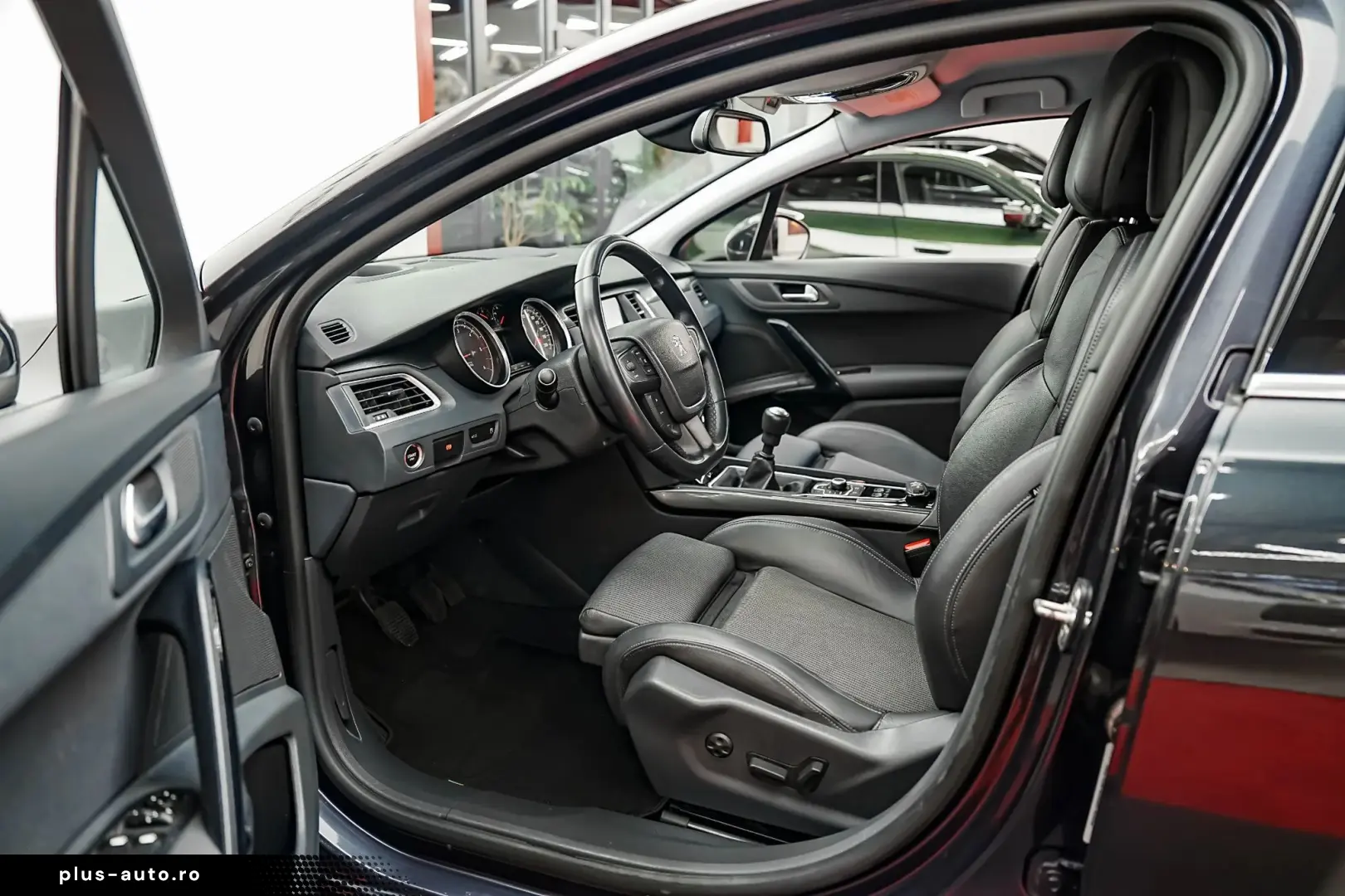 Peugeot 508 Gen-I-2010-2018