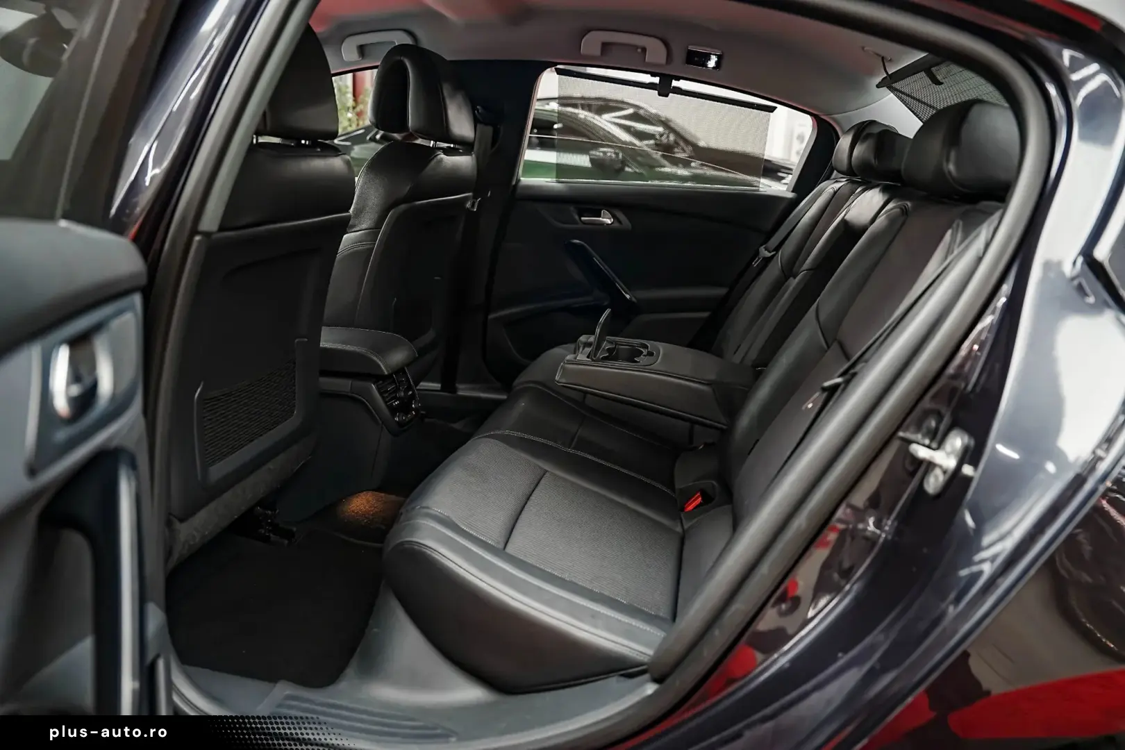 Peugeot 508 Gen-I-2010-2018