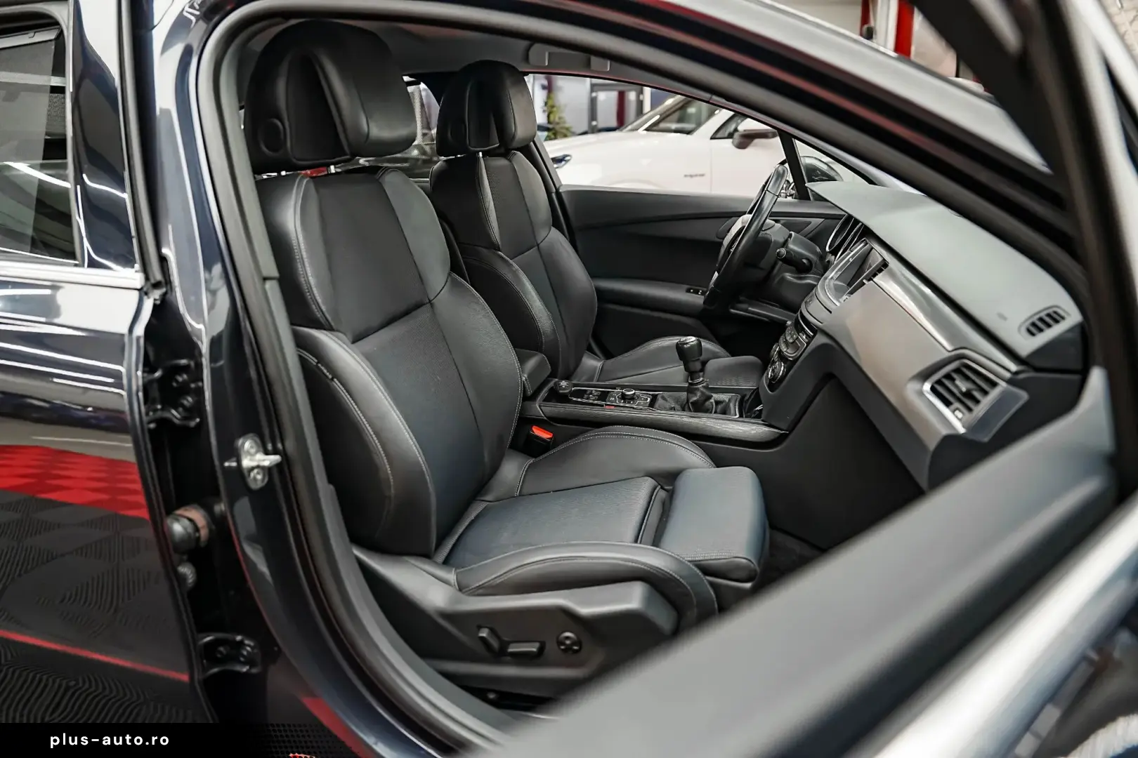 Peugeot 508 Gen-I-2010-2018