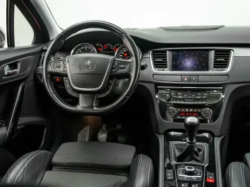 Peugeot 508 Gen-I-2010-2018