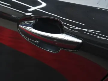 Peugeot 508 Gen-I-2010-2018