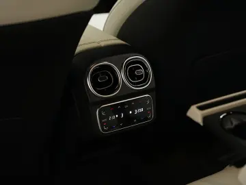 Mercedes-Benz C Gen-W206-2021