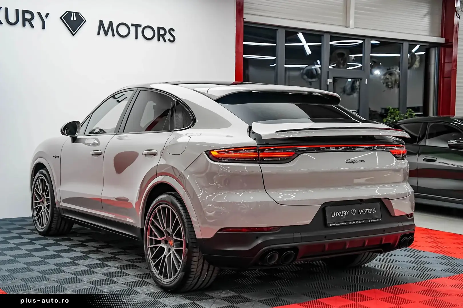 Porsche Cayenne-Coupe