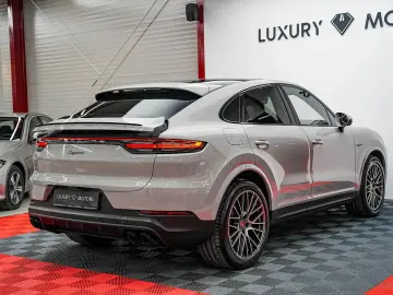 Porsche Cayenne-Coupe