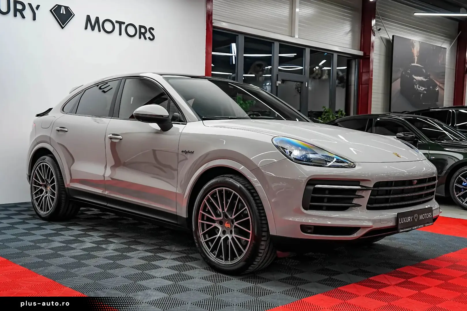 Porsche Cayenne-Coupe