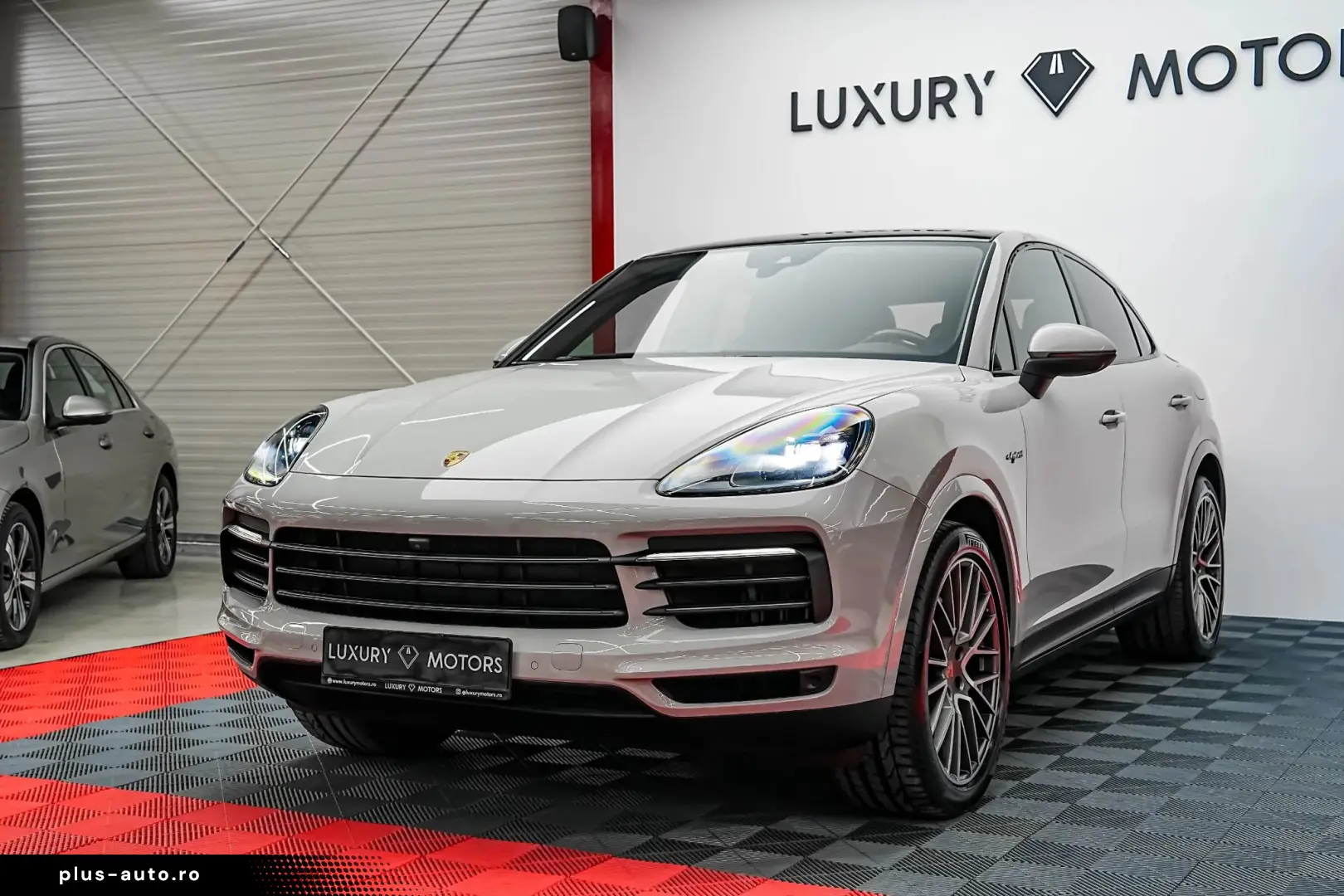 Porsche Cayenne-Coupe