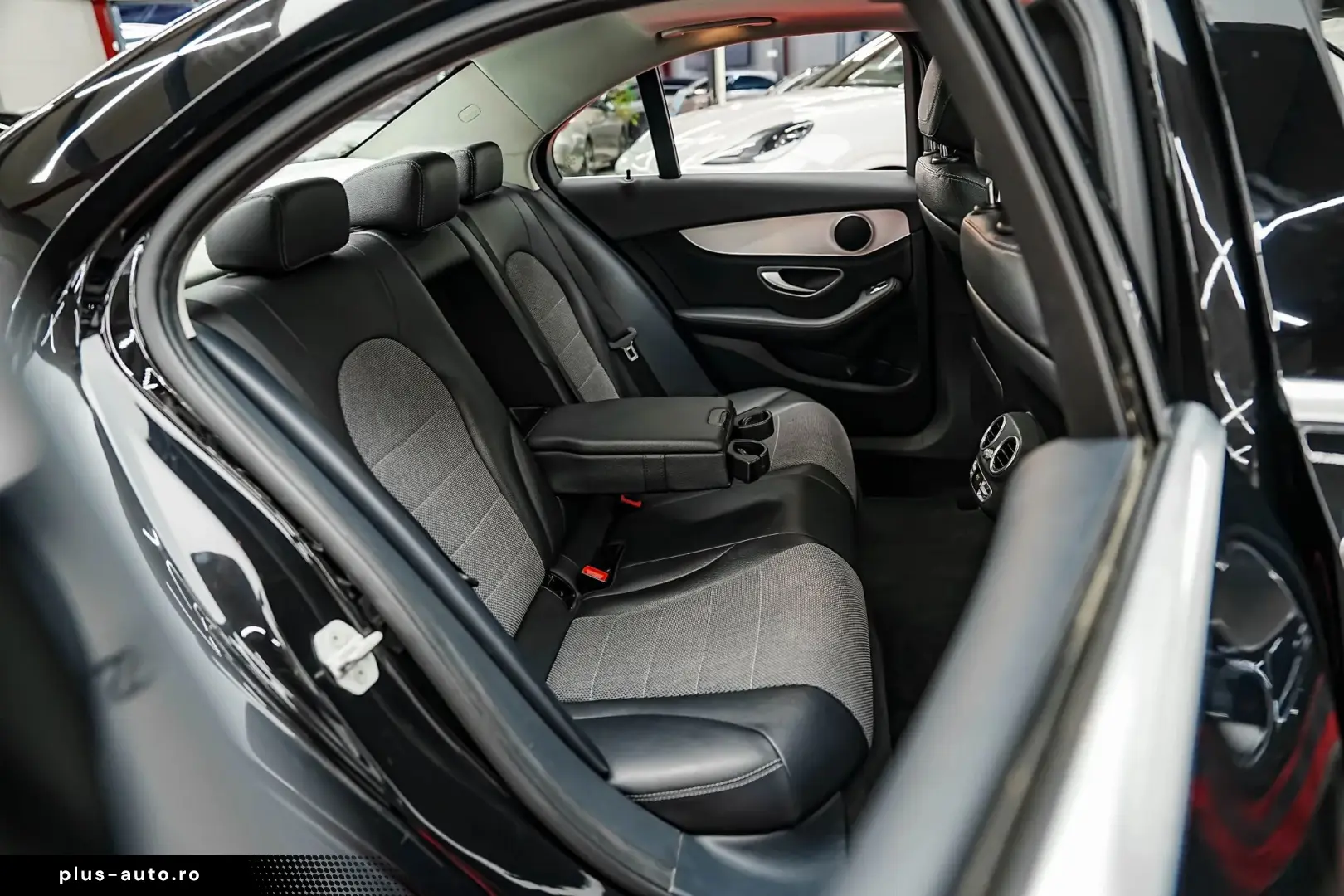 Mercedes-Benz C Gen-W206-2021