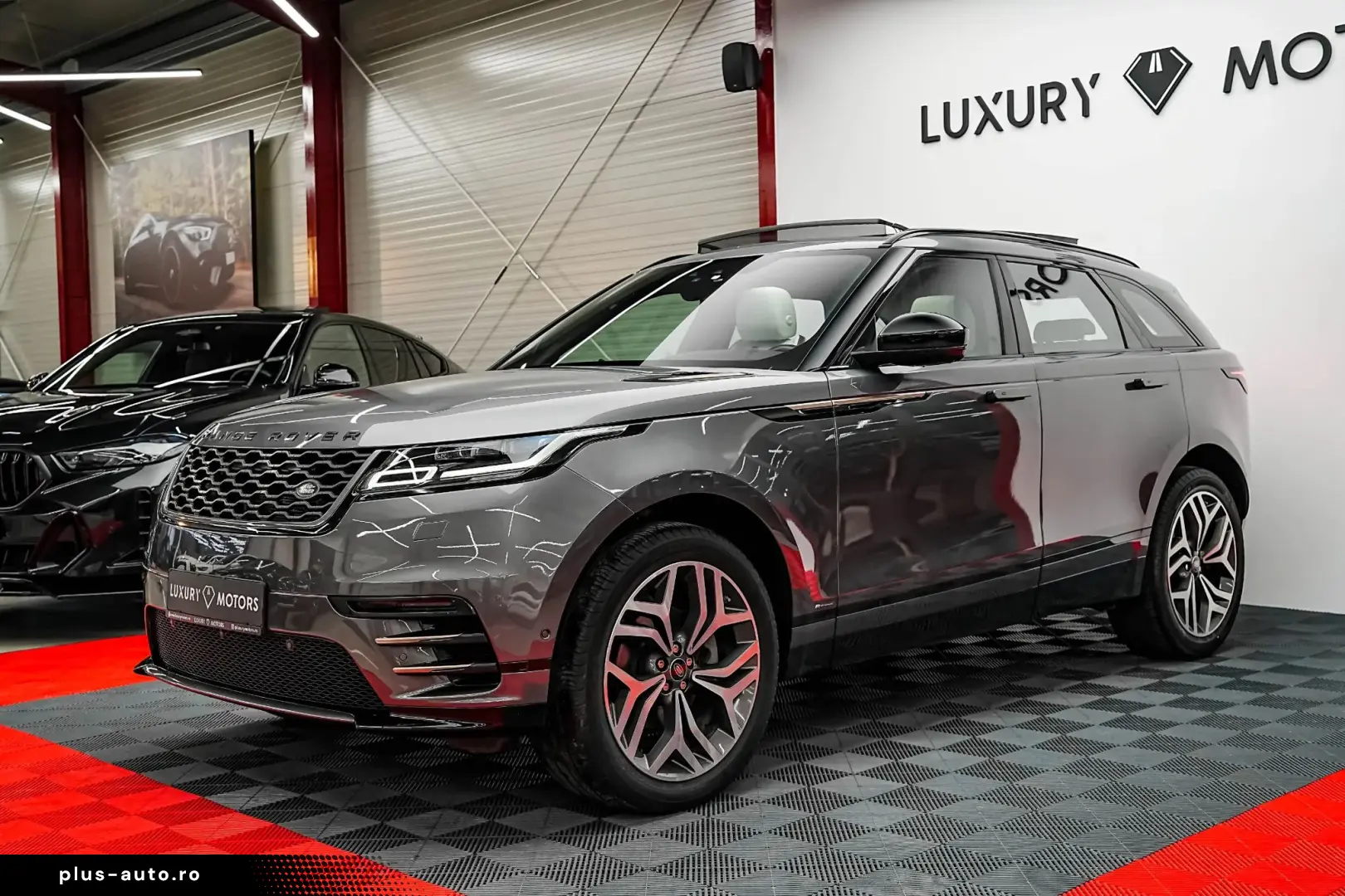 Land-Rover Range-Rover-Velar