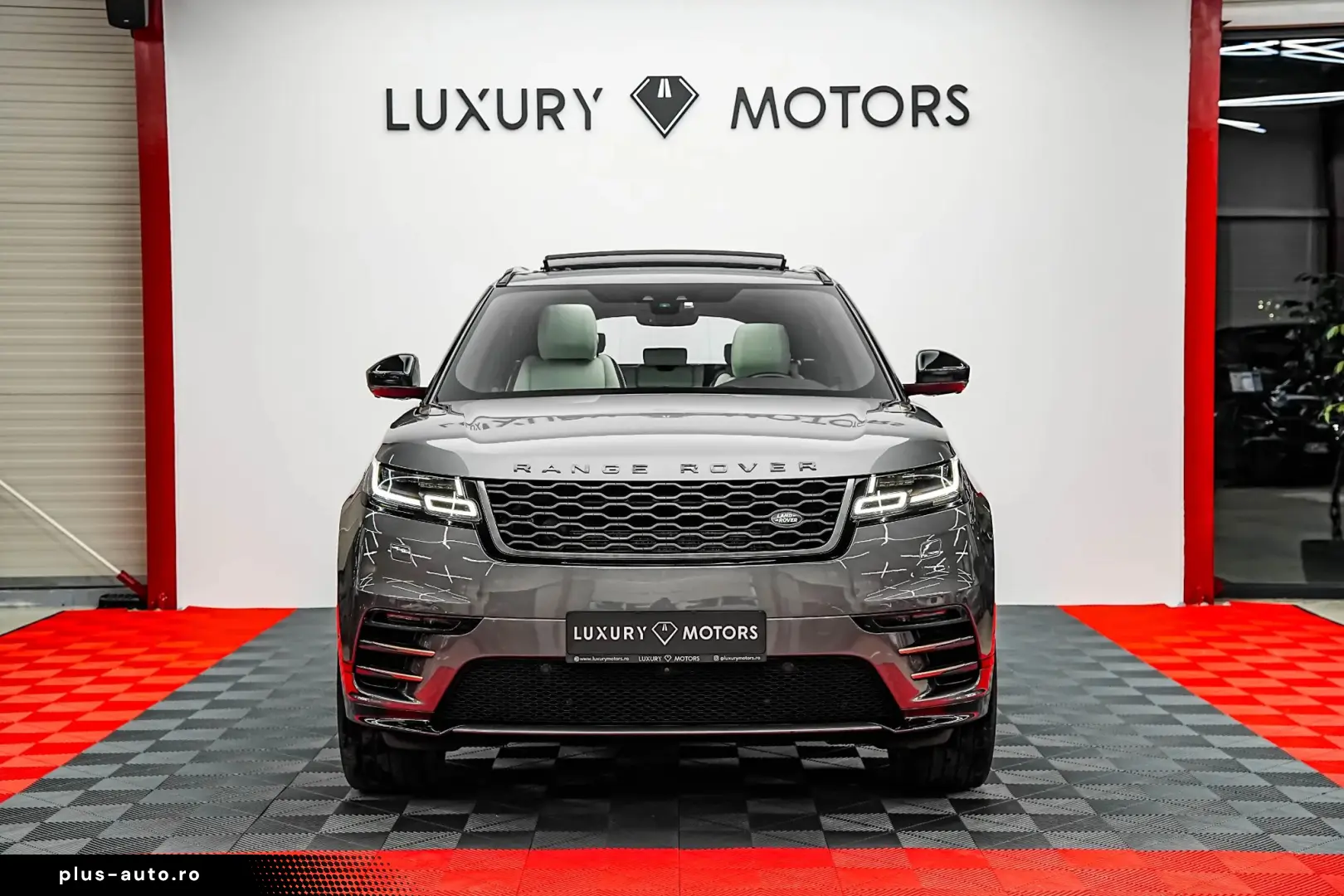 Land-Rover Range-Rover-Velar