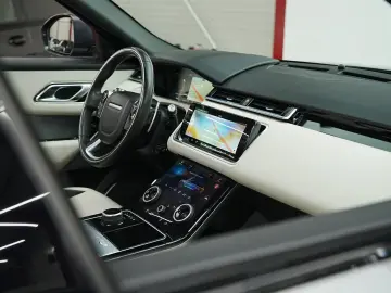 Land-Rover Range-Rover-Velar