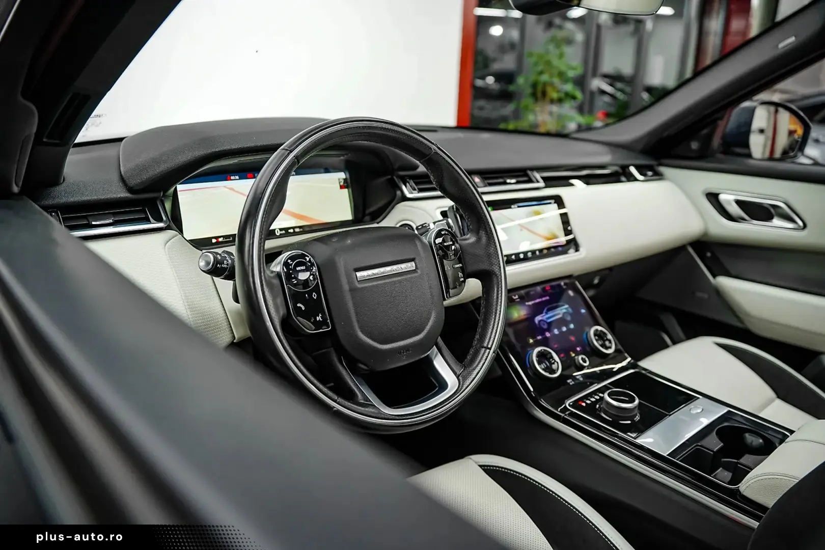Land-Rover Range-Rover-Velar