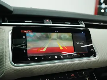 Land-Rover Range-Rover-Velar