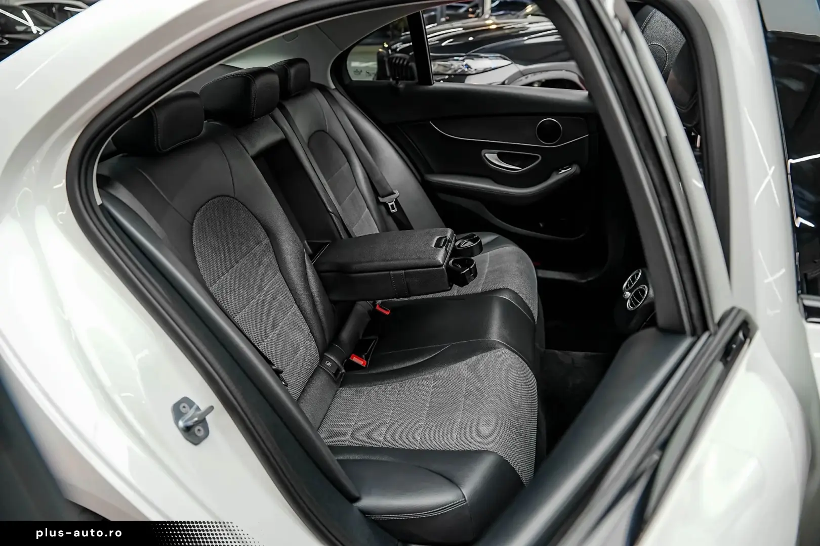 Mercedes-Benz C Gen-W206-2021